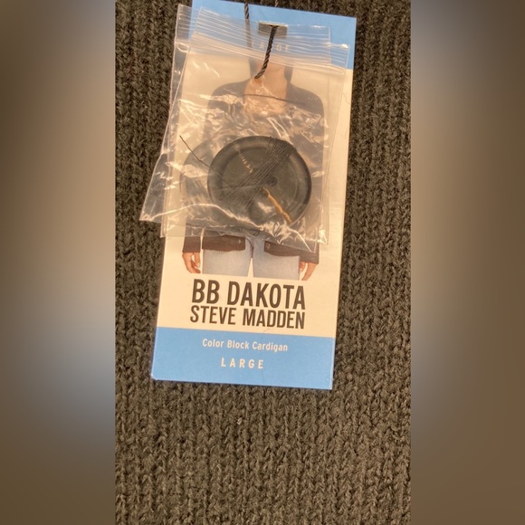 BB DAKOTA BY STEVE MADDEN Black Oversized Color Block Cardigan Duster Sweater, L - Picture 13 of 16